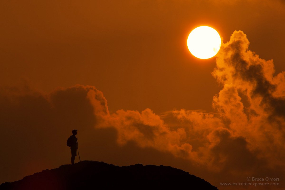 Aloha kakahiaka!!  It's... a 10 year Throwback Thursday!!  🤪Here's a fun pic of my buddy, Gary Sleik, at the Waikupanaha ocean entry in 2009... in his element, with his trusty old walking stick.  #10yearthrowbackthursday #kalapanasunrise #newbeginnings