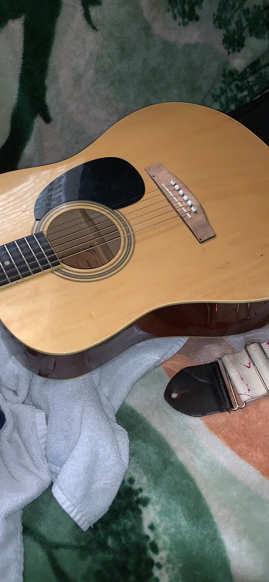 riancmusic's tweet image. Runnin thru #sixstrings and all for tonight...#TexasRAW #CottonCountryClub #RianC #acoustic