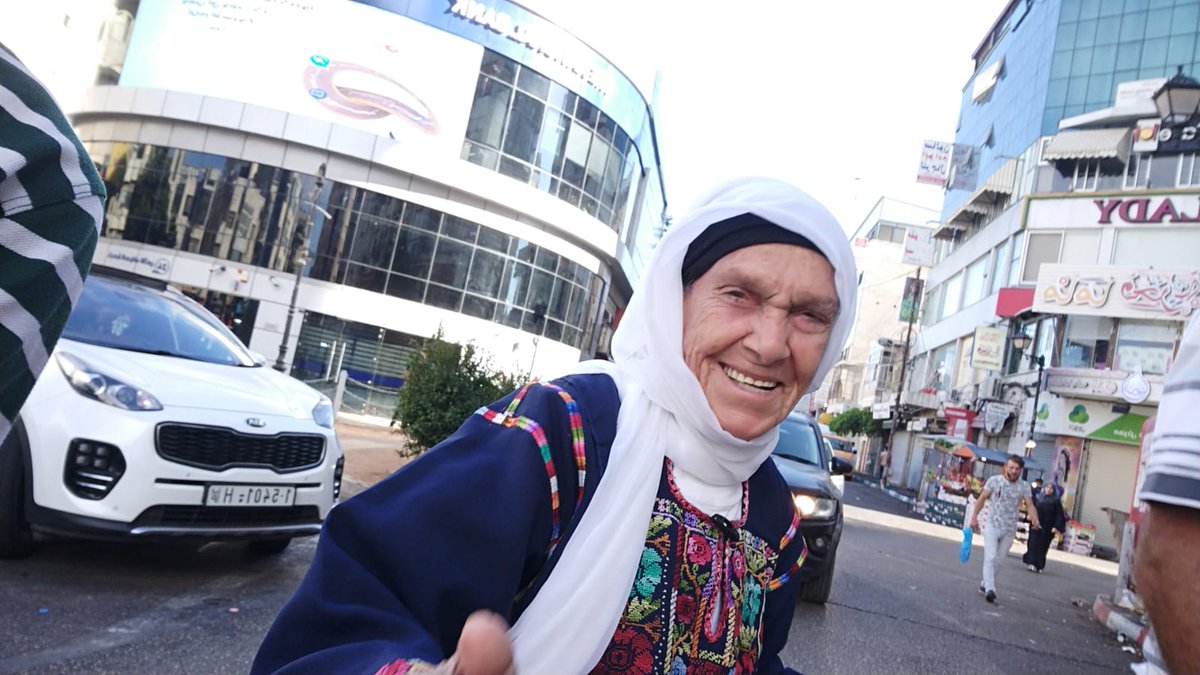 View image on Twitter