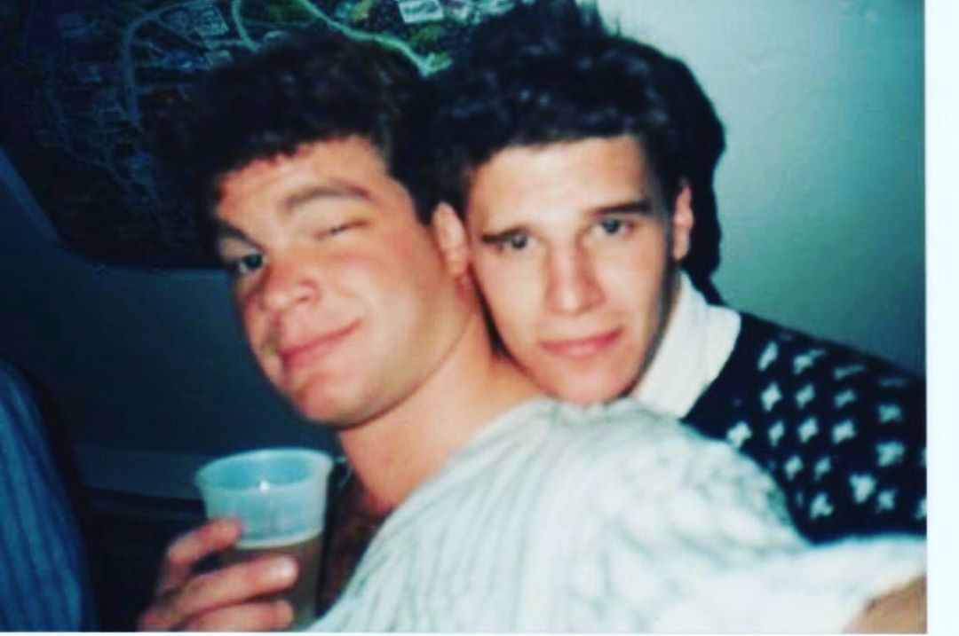 📷 dbodbo69 | Puppy days in college. #TBT Ithaca College

✨ David Boreanaz