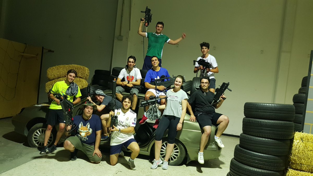 CorLaserCombat's tweet photo. ¡Cuando vengas a jugar recuerda que puedes hacerte socio y disfrutar de todas las ventajas!
#lasercombat #coruñalasercombat #ocioencoruña #verano #ocio https://t.co/0Bum47GR3Y
