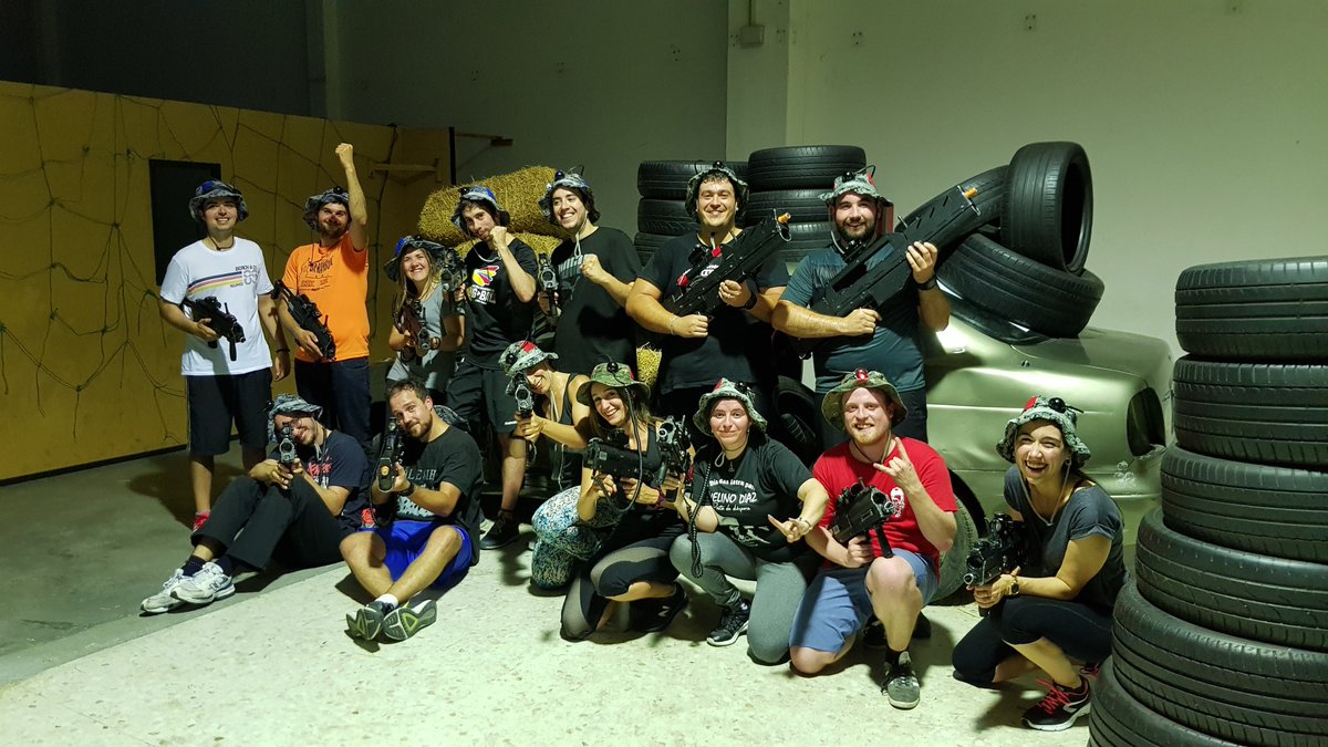 CorLaserCombat's tweet photo. ¡Cuando vengas a jugar recuerda que puedes hacerte socio y disfrutar de todas las ventajas!
#lasercombat #coruñalasercombat #ocioencoruña #verano #ocio https://t.co/0Bum47GR3Y