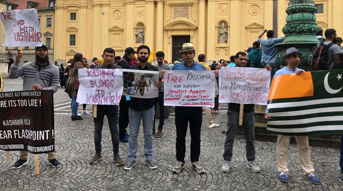 SMQureshiPTI's tweet photo. Protestors filled the streets of Pakistan, France, UK, Germany, Italy, Belgium &amp; Portugal to speak for humanity; for IOK’s freedom of choice, expression, movement &amp; the freedom to live in peace. You may silence Kashmir today but you have given birth to thousands of more voices. https://t.co/6MphWI6ctA