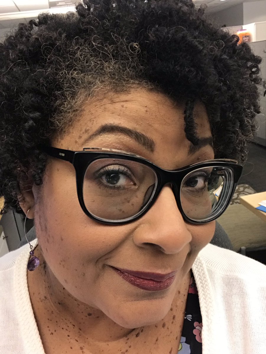 mmmusings's tweet photo. Amazing experience with the new #ABHxJackieAina palette! Work-ready with Ginger, Edged, Lituation, with a little Dwollars and Soleil sprinkled on top! Hope I did Auntie @jackieaina proud! #jackiejackiejackiejackie #damnhoodedeyes #timeforcontacts #mamapatmcglips #NOFILTER https://t.co/lEGbTKJQ8H