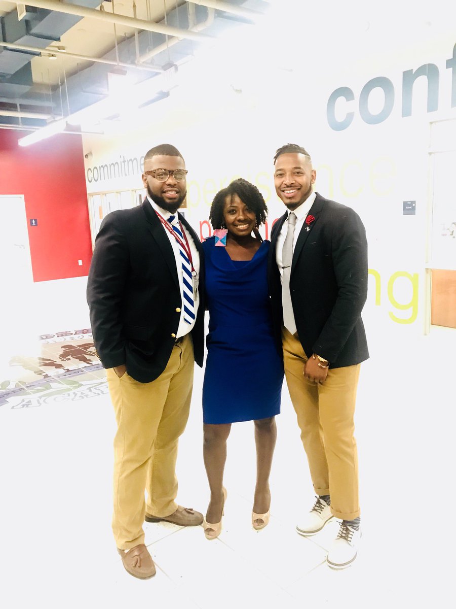 Blk_EduKator's tweet photo. Them: I heard Tech Prep is a party school...

Us: We are teachers that enjoy TEACHING!!! You should try it...

#BigTech #Tier1 #friendshipfwd19 #FPCSTP @FriendshipPCS https://t.co/jTAaCmDt01