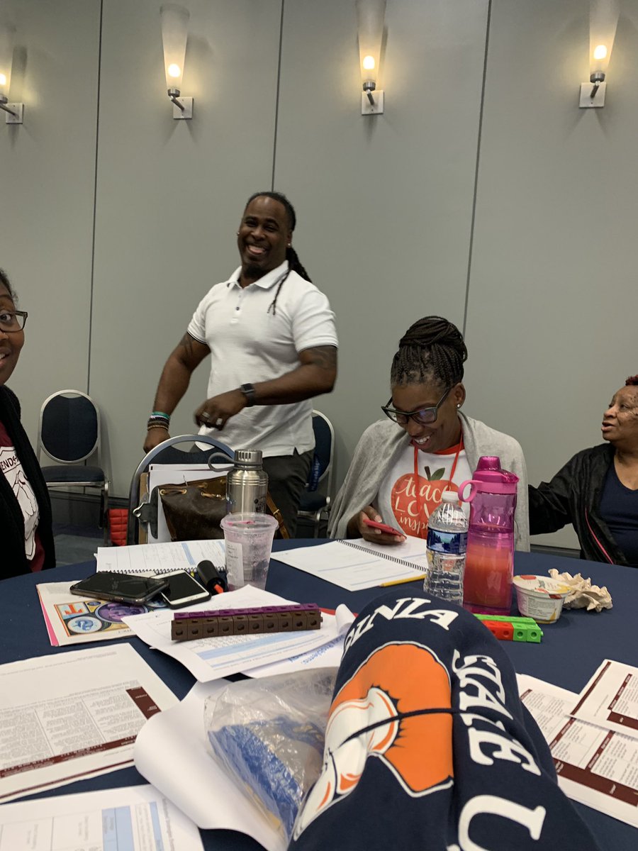 Nickell33000028's tweet photo. Mr. Buffin misses his SE team! #FriendshipFWD19 #FPCSSE #convocation19 https://t.co/AbAzy3QDI4