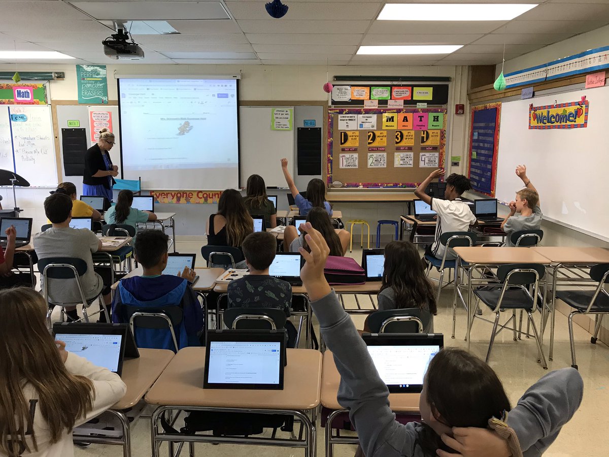 BryanD205's tweet photo. 7th graders in Ms. Grimmett’s math class are orienting themselves in their new room and digitally with new touch screen chromebooks! #D205Tech #thriveD205 https://t.co/zPKMJifBOP