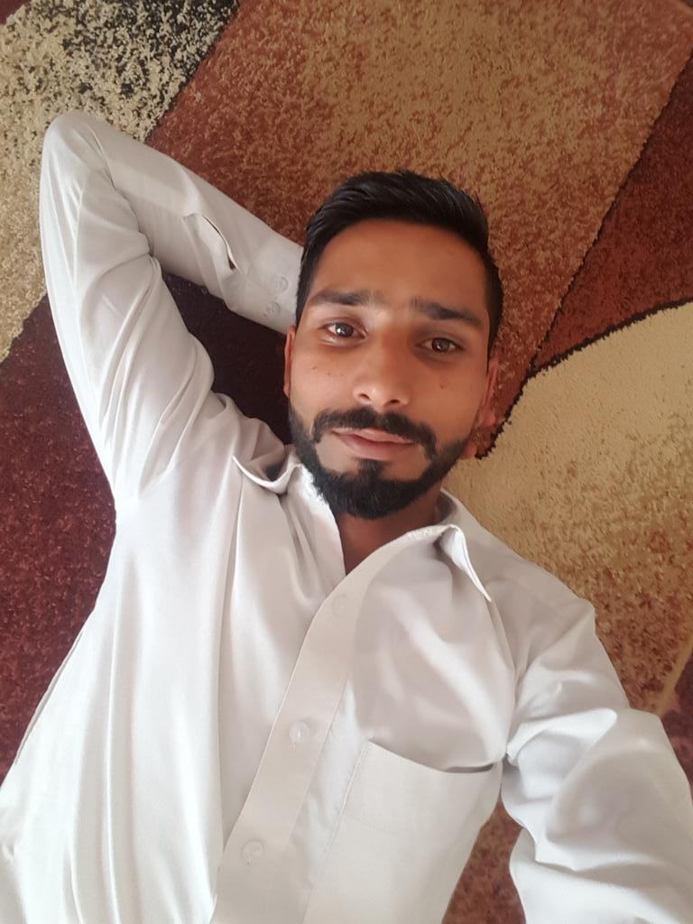 ARMUSSA17's tweet photo. -
Na Mil Sake Hum Iss #Eid Par , To Koi Baat Nahin,,,*

Jazboon Mein Ho Khaloos , To #Eidein Hazaar Hain...!!

#سوچ_کا_سفر 
#EidPoetry 
#ﻣﺤﺒﺖ https://t.co/rBgT0zhsEx