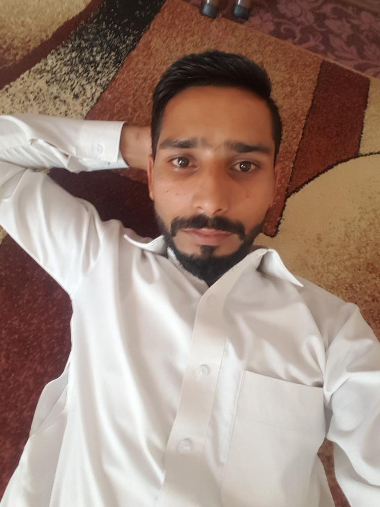 ARMUSSA17's tweet photo. -
Na Mil Sake Hum Iss #Eid Par , To Koi Baat Nahin,,,*

Jazboon Mein Ho Khaloos , To #Eidein Hazaar Hain...!!

#سوچ_کا_سفر 
#EidPoetry 
#ﻣﺤﺒﺖ https://t.co/rBgT0zhsEx