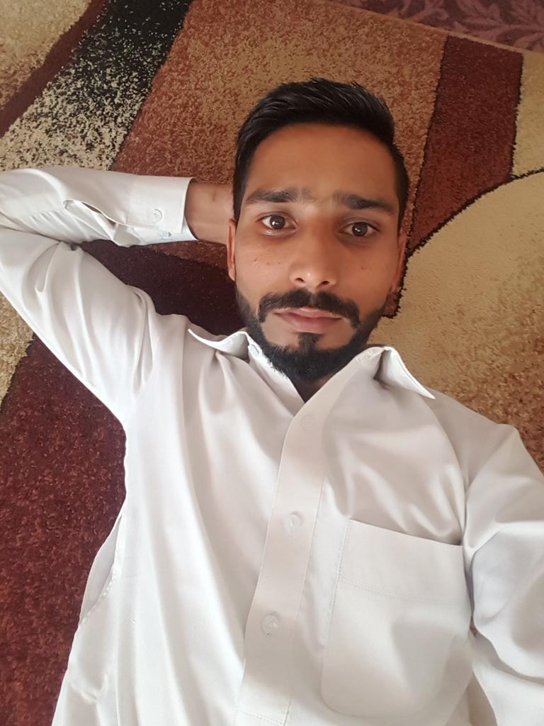 ARMUSSA17's tweet photo. -
Na Mil Sake Hum Iss #Eid Par , To Koi Baat Nahin,,,*

Jazboon Mein Ho Khaloos , To #Eidein Hazaar Hain...!!

#سوچ_کا_سفر 
#EidPoetry 
#ﻣﺤﺒﺖ https://t.co/rBgT0zhsEx