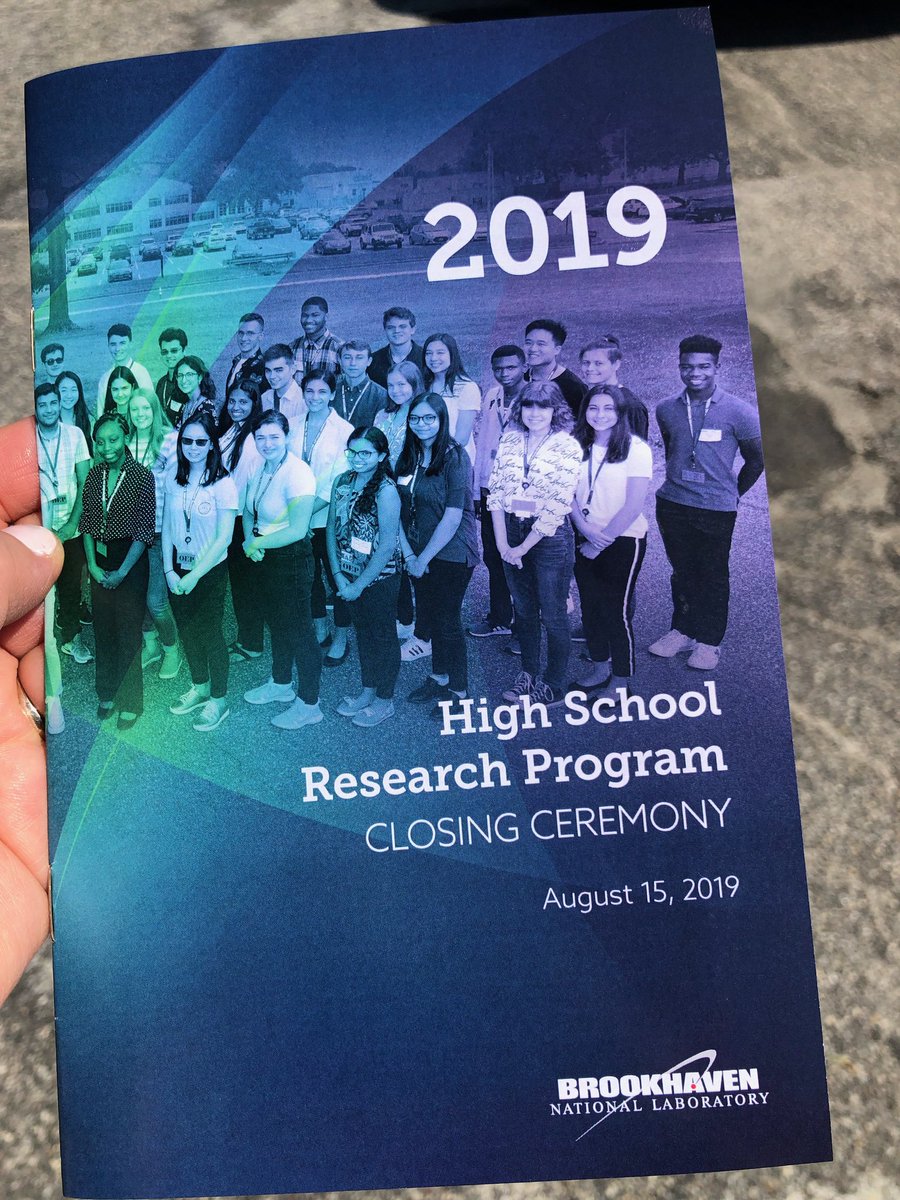 CommackSchools's tweet photo. Class of 2019 graduate Kathy C. presented her research at the closing ceremonies @BrookhavenLab #CommackHighSchool #MackSummer with Principal Boritz and Ruth L. https://t.co/CpHprU8QD2