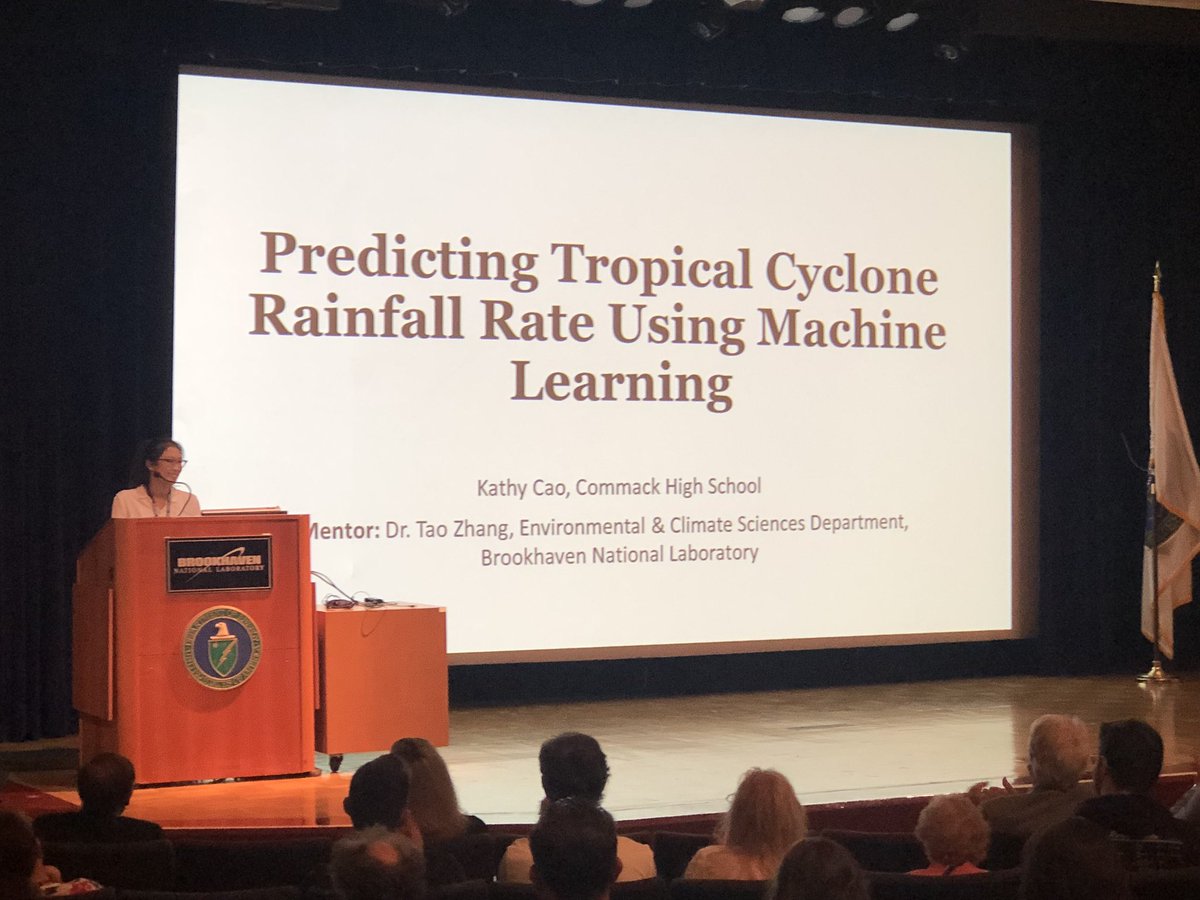 CommackSchools's tweet photo. Class of 2019 graduate Kathy C. presented her research at the closing ceremonies @BrookhavenLab #CommackHighSchool #MackSummer with Principal Boritz and Ruth L. https://t.co/CpHprU8QD2