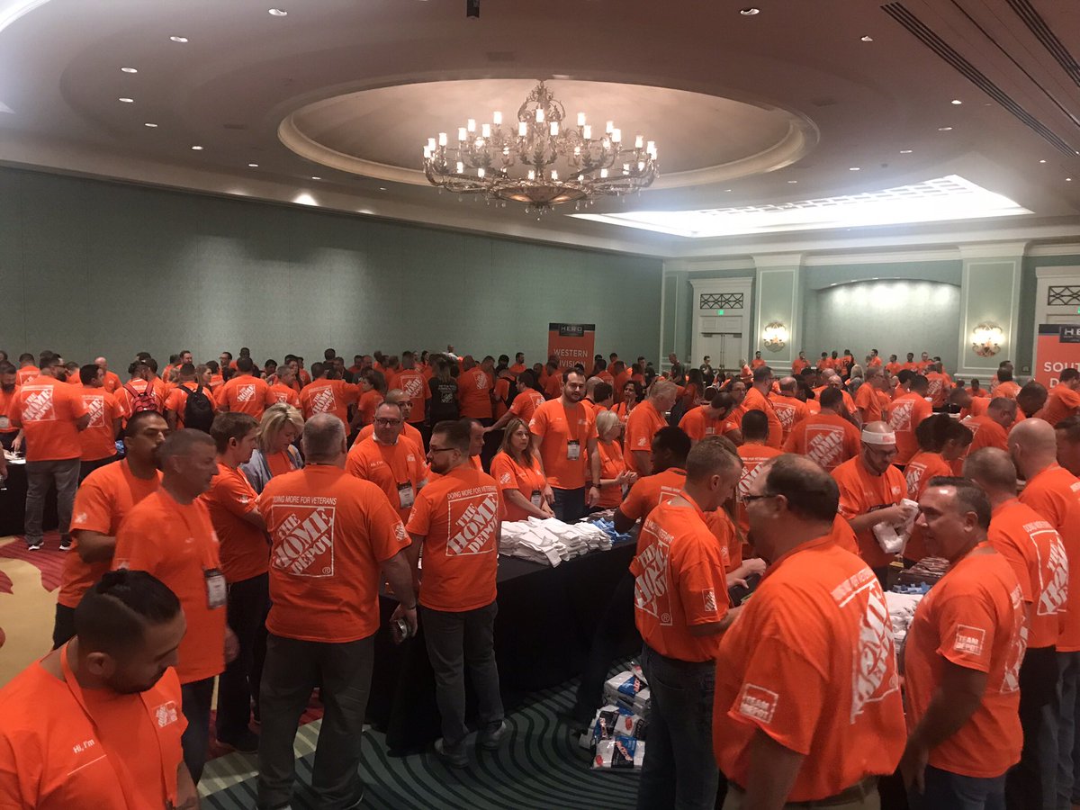 Kevin Pruitt (@pruittkevin) on Twitter photo Giving back with the entire MET team this week. Packed 1000 Hero boxes for service men and women in the Army and the Air Force. Good times and great cause. <a href="/CalvinM51489250/">Calvin Martin</a> <a href="/DaveRebtoy/">Dave Rebtoy</a> Giving back with the entire MET team this week. Packed 1000 Hero boxes for service men and women in the Army and the Air Force. Good times and great cause. <a href="/CalvinM51489250/">Calvin Martin</a> <a href="/DaveRebtoy/">Dave Rebtoy</a>