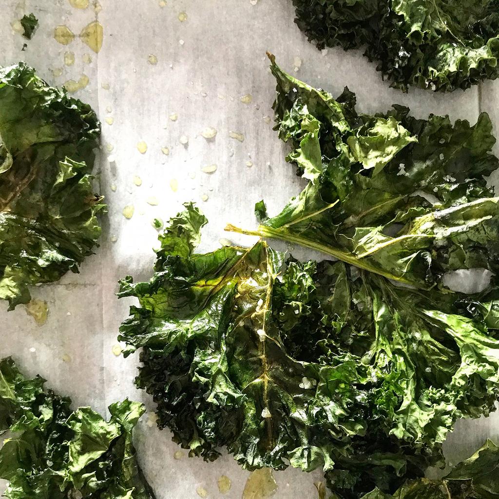 DADAMONUTRITION's tweet photo. The grass is always greener with kale on your side. Beneficial for all types, secretor and non-secretor.

#bloodtypediet #personalizednutrition #right4yourtype #eatright4yourtype #summertimes #bbqveggies #healwithfood #kaley https://t.co/OXJsnAKWLX