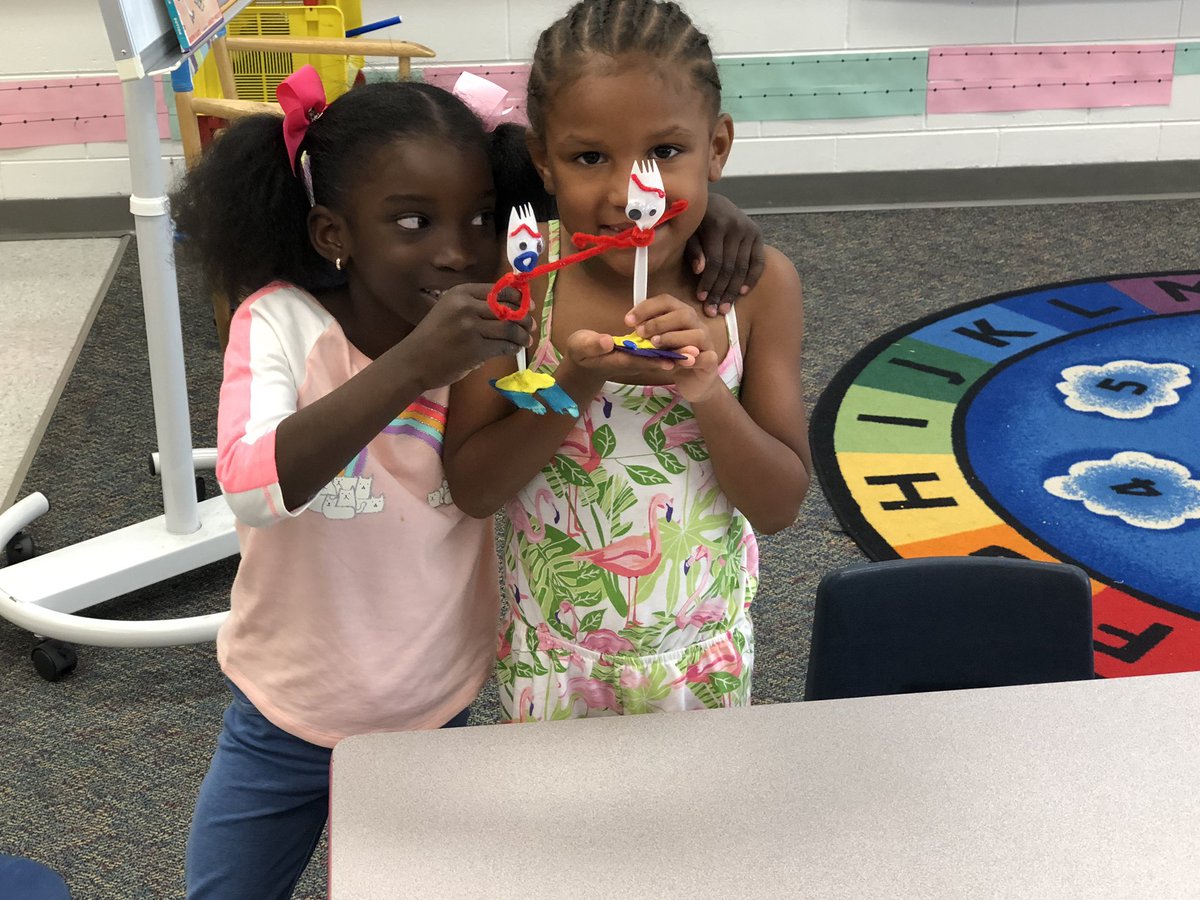 nwojack's tweet photo. First day of kindergarten and we made Forky from Toy Story @SerenaHills_161 https://t.co/vAsuUADMzK
