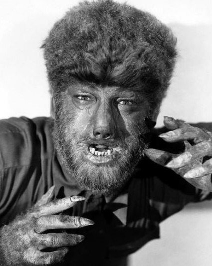 kayjaws99's tweet photo. #ThrowbackThursday #thewolfman #werewolves #biteme #fullmoon #monsters #werewolf #ThursdayThoughts #HairyIsHot #thursdayvibes #popculture #horrorisfun Hope to see you tonight. Let's have a bite 🐺together. Happy Full Moon Thursday. 🌕 https://t.co/8nsiFTm2ng