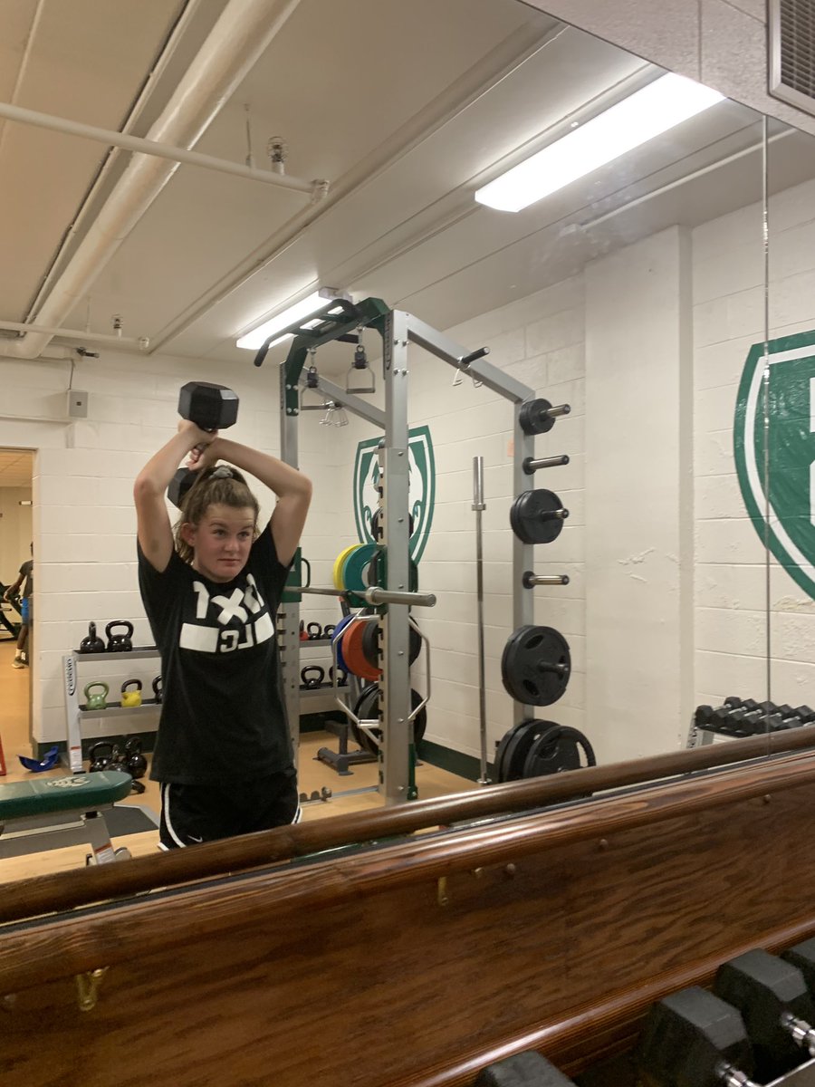 Former goalie Grace Donnelly and rising junior Katie Bergen. Putting in the work over the summer!! Couple workouts before Grace heads off to Colarado <a href="/CUBuffsWLax/">Colorado Buffaloes Lacrosse</a> #gogators <a href="/ShipleySports/">Shipley Athletics</a>