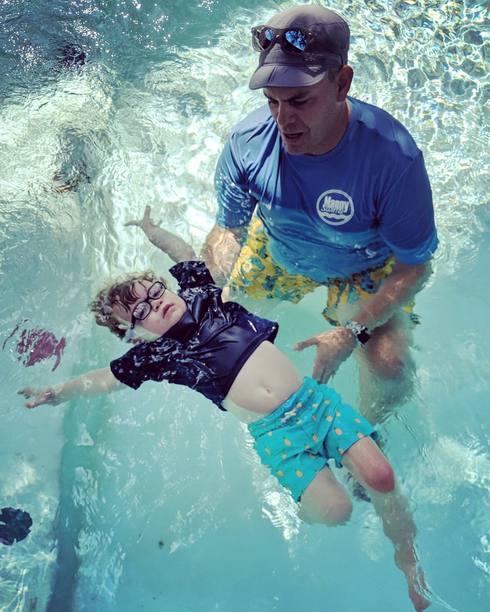 MannySwims's tweet photo. This little guy (2.5 years old) is learning to float on his back independently. Once a swimmer can be comfortable floating and breathing the possibilities are endless. The back float is a key skill to develop when learning to swim. #swimforfun #swimforlife #learntoswim https://t.co/SIKvBR2ofZ