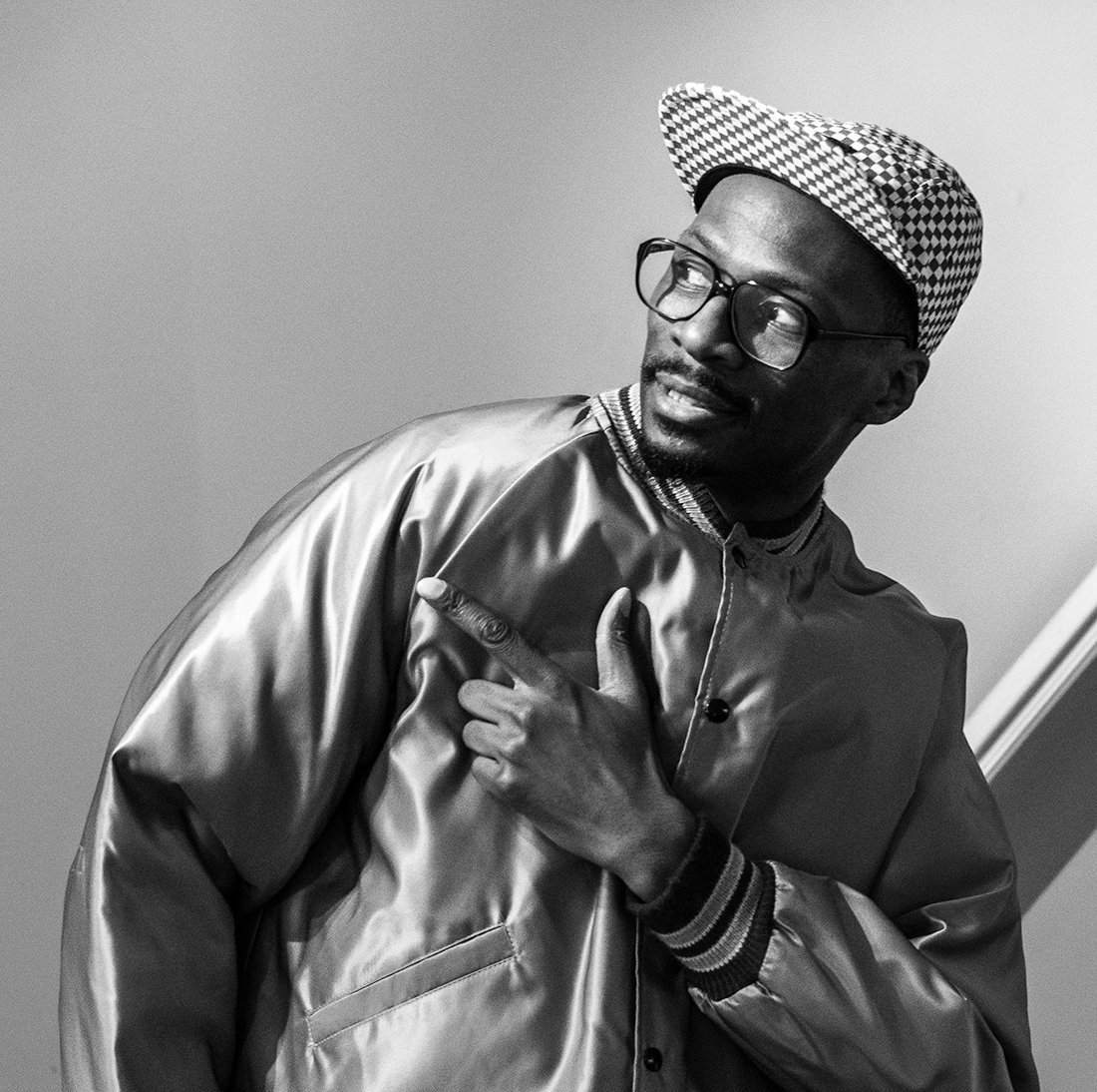 UAlbertaCSJ's tweet photo. Concert exclusif d'Alpha Toshineza le 27/8 à 19h30 à l'Auditorium du CSJ. Venez découvrir les talents de l'artiste-compositeur de rap francophone. Billets disponibles sur https://t.co/1iD7dsb5ec #frab #frcan #rap https://t.co/4myaQjaANw