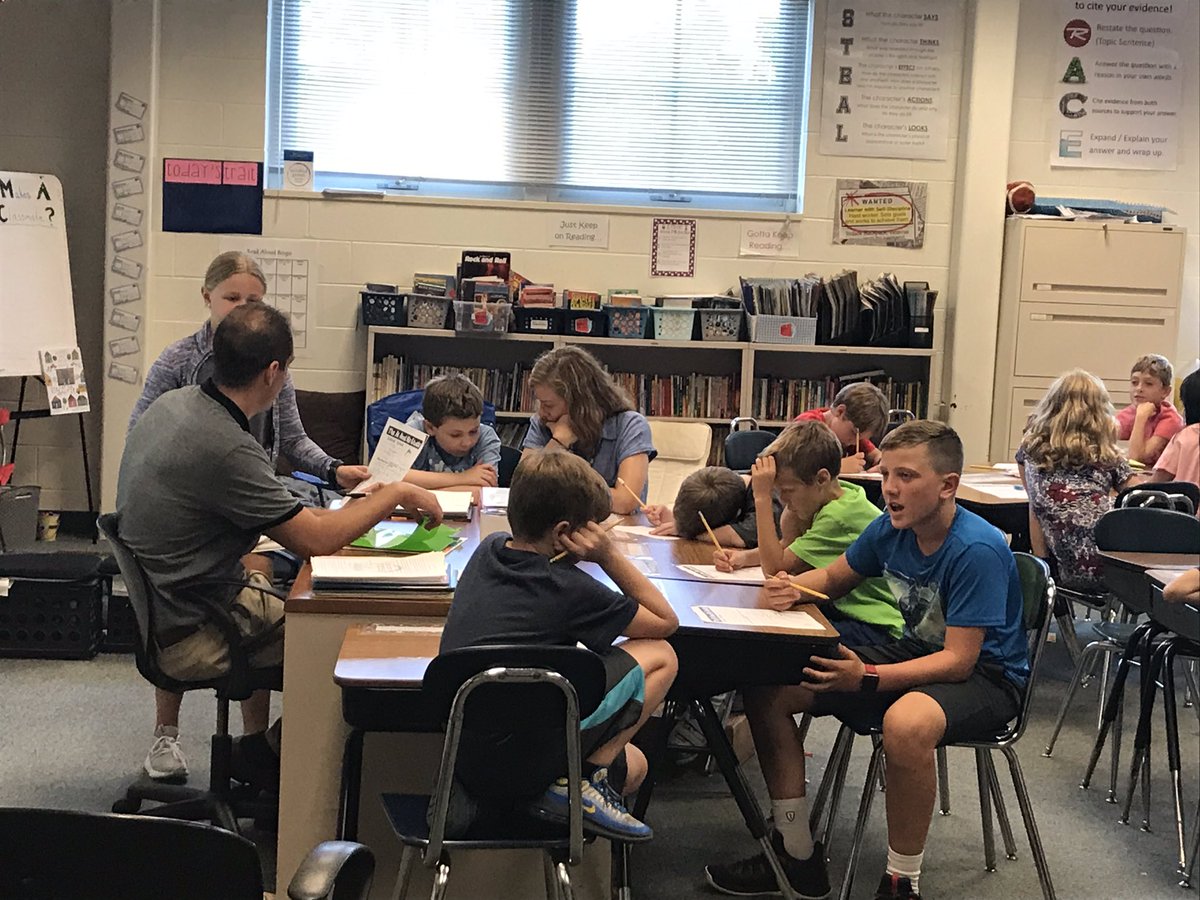 IHElementary's tweet photo. First Day of 5th grade! #IHFirstDay #IHPromise https://t.co/EVCIHvOQHz