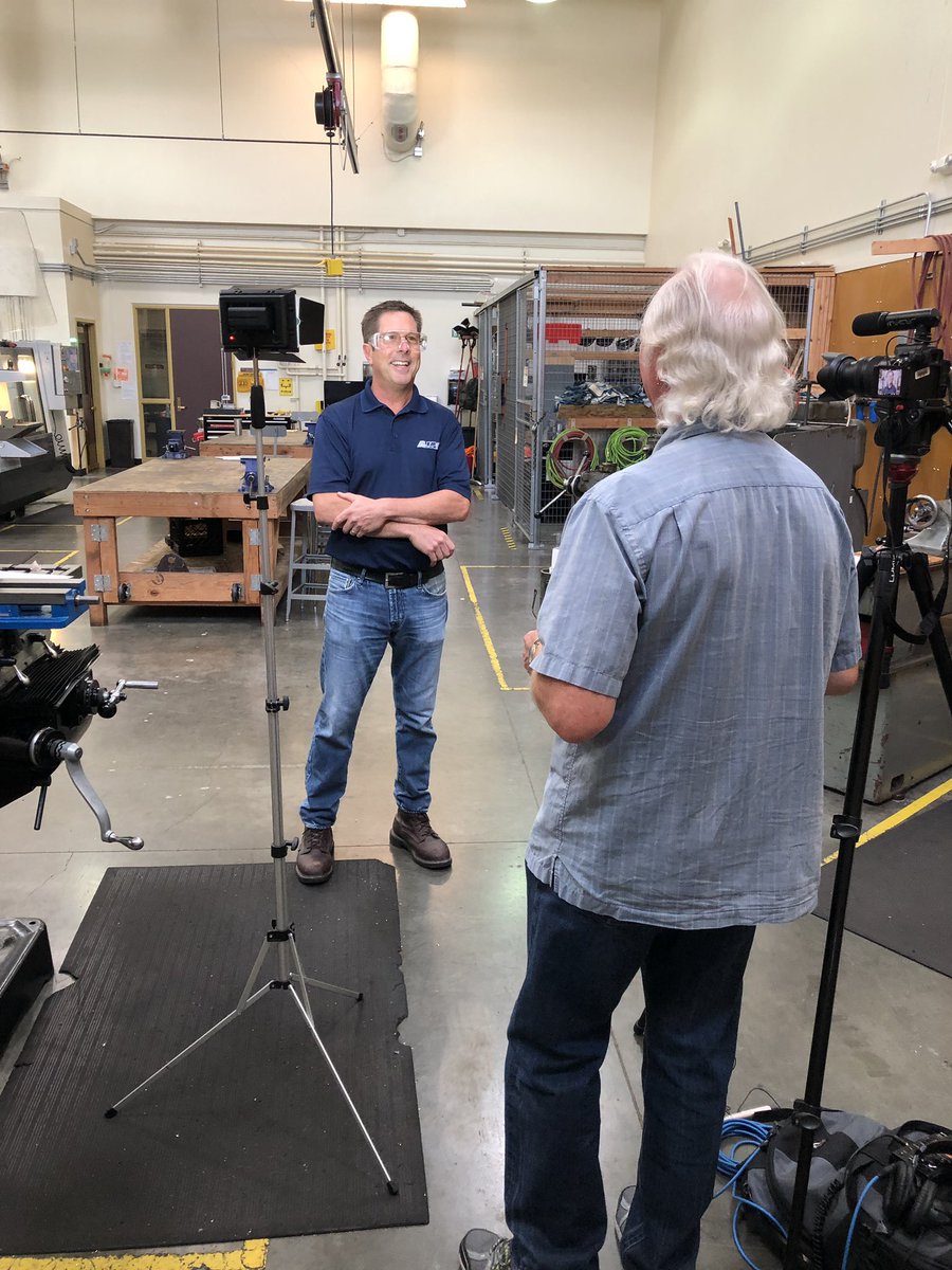 AJACtraining's tweet photo. Thanks to the @SeattleColleges tv channel for interviewing some of our students about AJAC’s @MFGAcademy #mechatronics training! https://t.co/bw5h9FGOXe