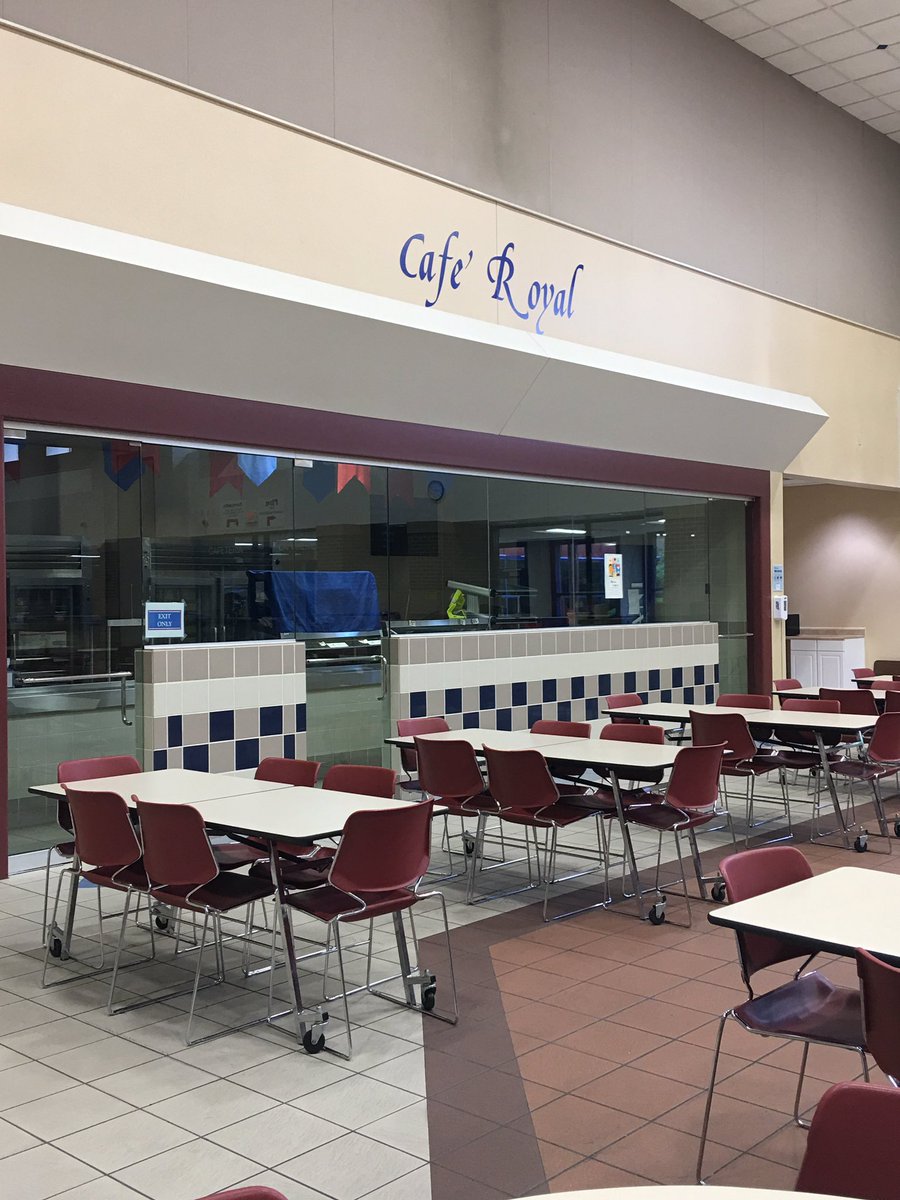 HHSCafeteria's tweet photo. RT @HSEHighSchool @cripe_chad @HSEAPrincipal @msmooreHSE  @hsefoodservices  Come see us at the Open House today for samples of our menu. Cafe Royal will be open to parents and students.  6:30-8:30. #fooddrinks #fuelingHSESfuture https://t.co/SUYMo0CDdn