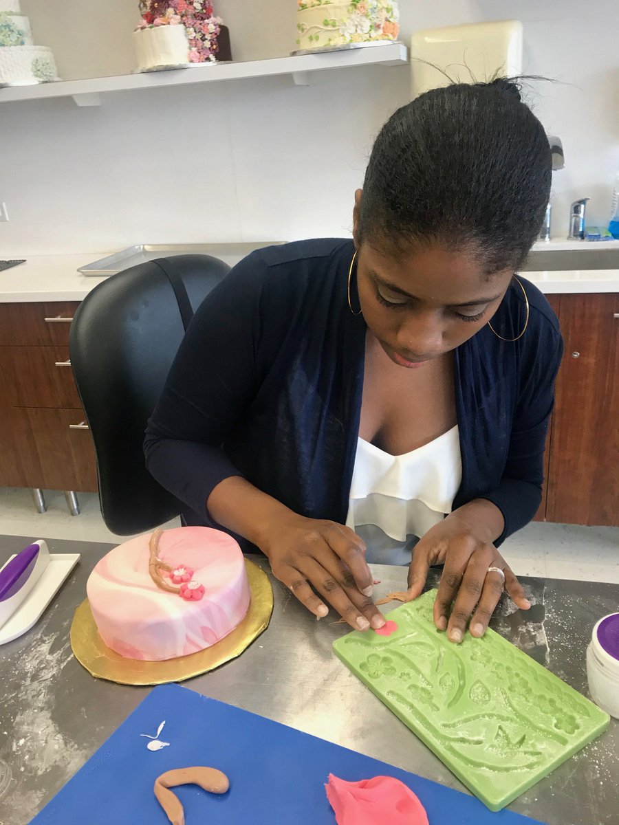 wiltonbrands's tweet photo. Our Integrated Marketing Team went to the Wilton School yesterday where they took a Fondant 101 class. What a fun team bonding event! Check out their sweet designs! #Wilton #WorkAtWilton #Fondant101 https://t.co/KDvl9FnECZ