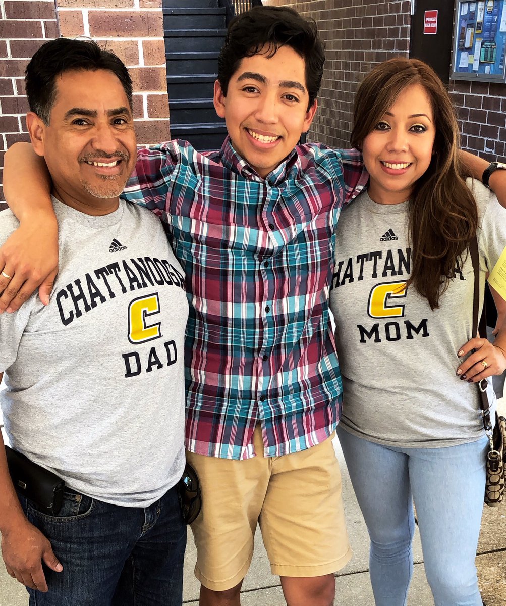 UTChattanooga's tweet image. It’s been a big day for the whole family! We’re so happy to welcome our Mocs to their new home. 💙💛

#MocsFlockBack