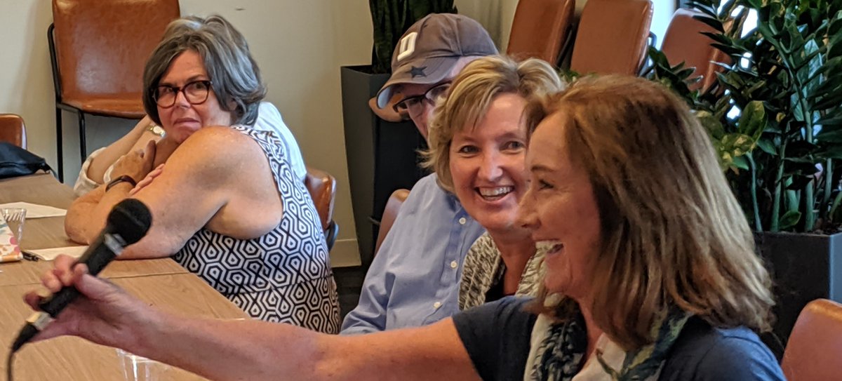 next4me's tweet photo. Thanks @Retirepreneur, Columbus, and @serendipitylab for a eye-opening event last night.  Once we got into the conversation the dam opened and the possibilities seemed endless. 
 
Tonight we'll be in Dayton #daytonstrong https://t.co/svLOcEi6z6