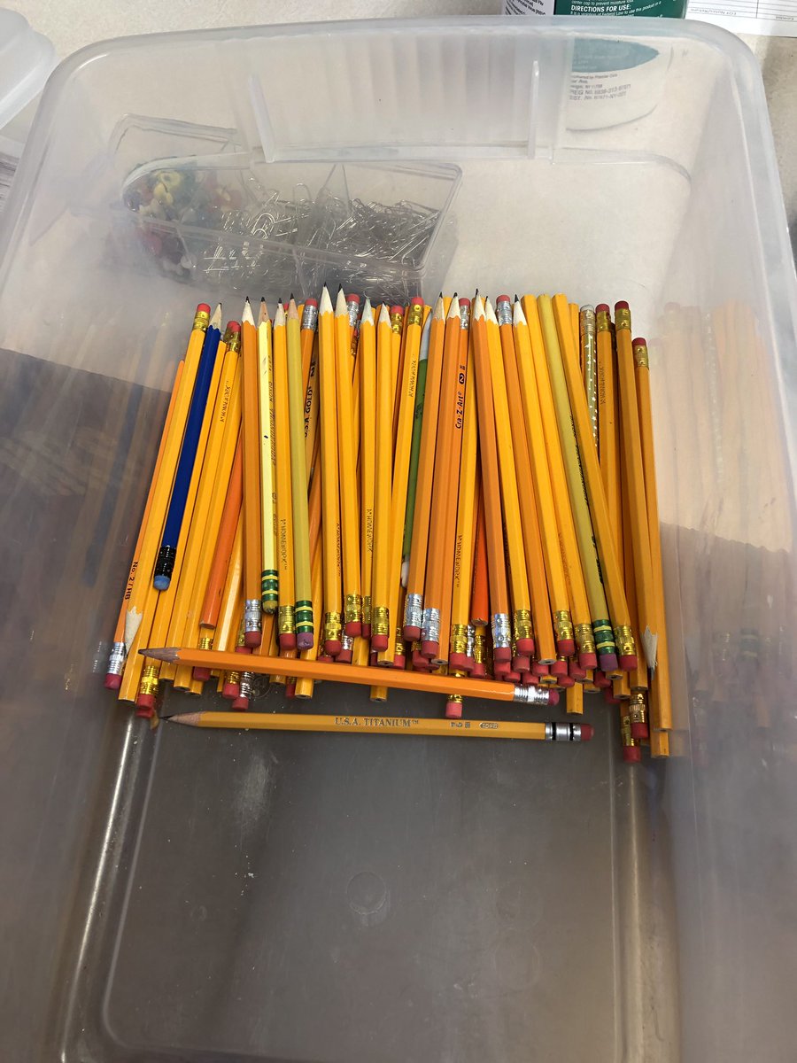 To anyone else, this may seem like a lot of pencils, but to a teacher- we’re just hoping it gets us to Christmas.  That’s why pencils is a high priority item on my list! #clearthelists #clearthelistseveryday amazon.com/hz/wishlist/ls…