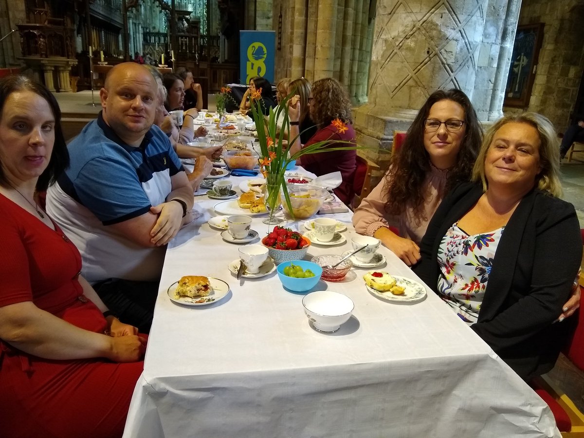 selby_abbey's tweet photo. What would a big anniversary celebration be without a community tea party? It was lovely to welcome some of our local charities into the Abbey to celebrate #selby950. A good time had by all!
#selbyabbey #selby #teaparty https://t.co/gDn4eBzUA9