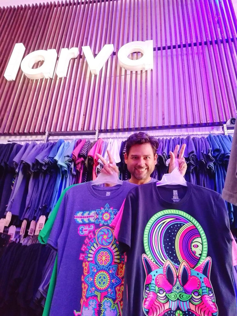 LarvaClothing's tweet photo. https://t.co/TVXZWP4BES @hansbmann #larvaclothing #tshirtsdesigns #playeras #psywear #psyclothing #tiendaderopa #CDMX #larvastores https://t.co/l8IgpD6o79