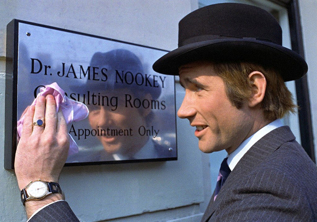 Happy Birthday to Carry On Legend Jim Dale who is 84 today. 