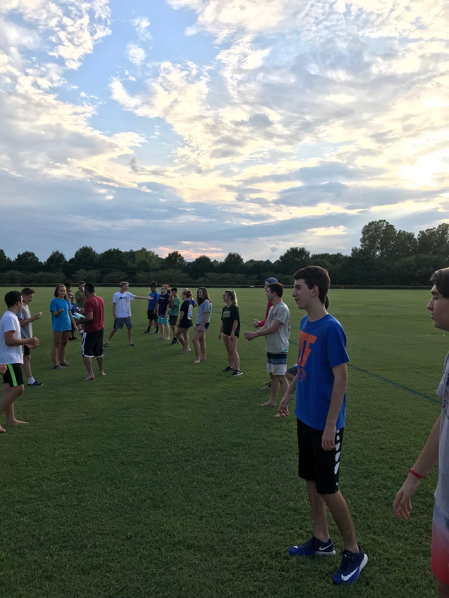 CalvaryCLT's tweet image. Last night’s #MessyNight was the perfect way to celebrate the end of summer! #WednesdayNights start back 9/11! IGNITE returns to the reg fall sched, plus Awana/Bible clubs, electives, Wed worship, &amp;amp; dinner for the whole family! calvarychurch.com/Wednesday &amp;amp; calvarychurch.com/fallseason!