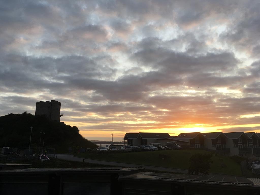 Mount Batten Centre (@mountbattencntr) on Twitter photo What a beautiful evening here at the Centre! We can’t wait for the fireworks 🎆 to start! <a href="/PlymFireworks/">Plymouth Fireworks</a> #Plymouth #bythewater What a beautiful evening here at the Centre! We can’t wait for the fireworks 🎆 to start! <a href="/PlymFireworks/">Plymouth Fireworks</a> #Plymouth #bythewater