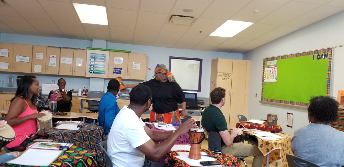 CAEC teachers learning to infuse Africentric into the curriculum ☝️✊🏿! 
<a href="/caeclead/">CAEC</a>
#CCSLeadersLearning 
#WeDifferent
