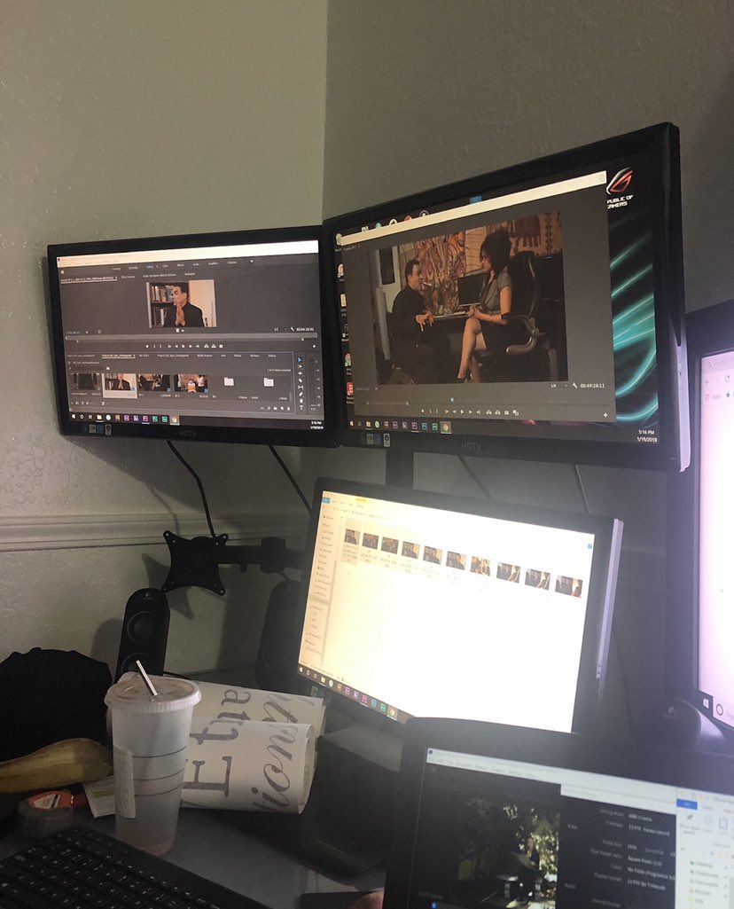 LaRoyProd's tweet photo. Working that 9 to 5 while working that other 5 to 9. Yup, that made sense...🤔#laroyseries #laroy #villainy #editing #bts #makingmovies #bts #desdemona #webseries #originalcontent #newepisodes #everywednesday #laroyproductions #brownpeople #strongblackwoman #funnypuertoricanman https://t.co/e6DvKPszXO