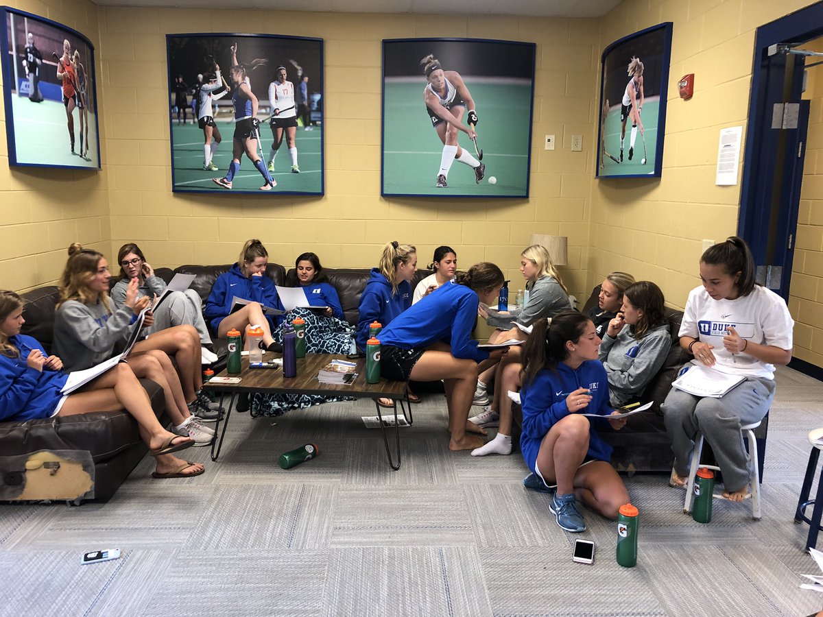 fusalam1's tweet photo. Great day with @DukeFH learning to embrace failure and grow through it!! Special group of strong student-athletes 💪🏽💪🏽
@Humanex #grateful #dukebluedevils #durham #thankful #purpose #bluedevils #warrior #failurerecovery https://t.co/Vbppm9kRmm