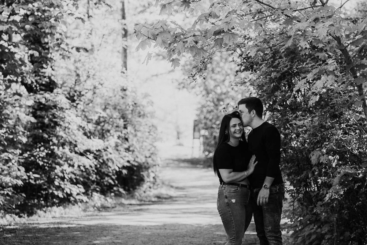 What's your story?⁣
⁣
I'll be joining <a href="/andrewpeach/">Andrew Peach</a> to talk all about engagements tomorrow morning on <a href="/BBCBerkshire/">BBC Berkshire</a> ❤️

💍 How were you proposed to?
💍 Were you whisked away?
💍 Was it a surprise?
💍 Was it romantic?

I want to hear all about it! 
#PeachesPeople