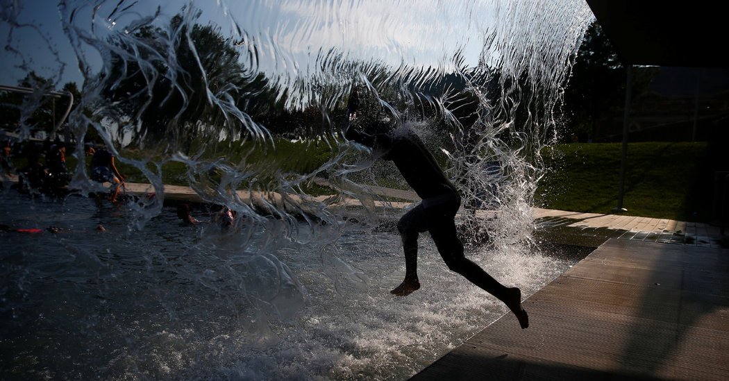 Likak47's tweet photo. NOAA Data Confirms July Was Hottest Month Ever Recorded https://t.co/KJgljD3r4N https://t.co/vBX1N01OAQ