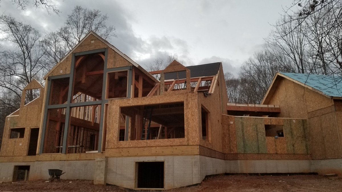 Panelwrights's tweet image. We're excited to see this Virginia project finishing up - what a beauty! Gorgeous frame from the folks at #VermontTimberFrames 

#SIPsandTimberframes #BuildingwithSIPs #StructuralInsulatedPanels #EnergyEfficient #timberframe