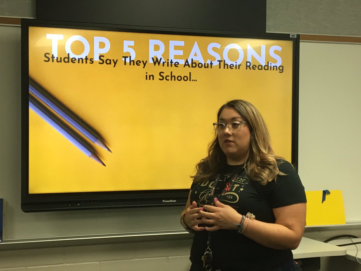 CMohning's tweet photo. Special thanks to @AragonWildcats for loaning us @thetechietexan today! Lots of teachers benefitted from her expertise! @CFISD6ELAR https://t.co/3aLiOQngEz
