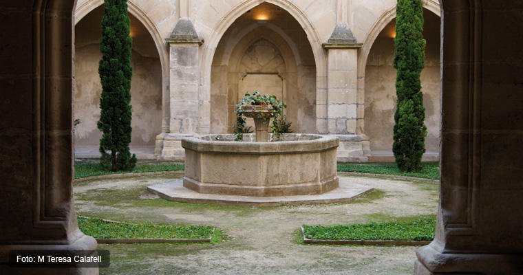 Patrimoni (@patrimonigencat) on Twitter photo Aquest dissabte no et perdis <a href="/LesKol_lontai/">Les Kol·lontai</a> al convent de Sant Bartomeu de #Bellpuig. Vine a conèixer el seu primer disc “Cançons violeta” i descobreix el convent franciscà 👉 bit.ly/2YIehIR #ViuelPatrimoni Aquest dissabte no et perdis <a href="/LesKol_lontai/">Les Kol·lontai</a> al convent de Sant Bartomeu de #Bellpuig. Vine a conèixer el seu primer disc “Cançons violeta” i descobreix el convent franciscà 👉 bit.ly/2YIehIR #ViuelPatrimoni