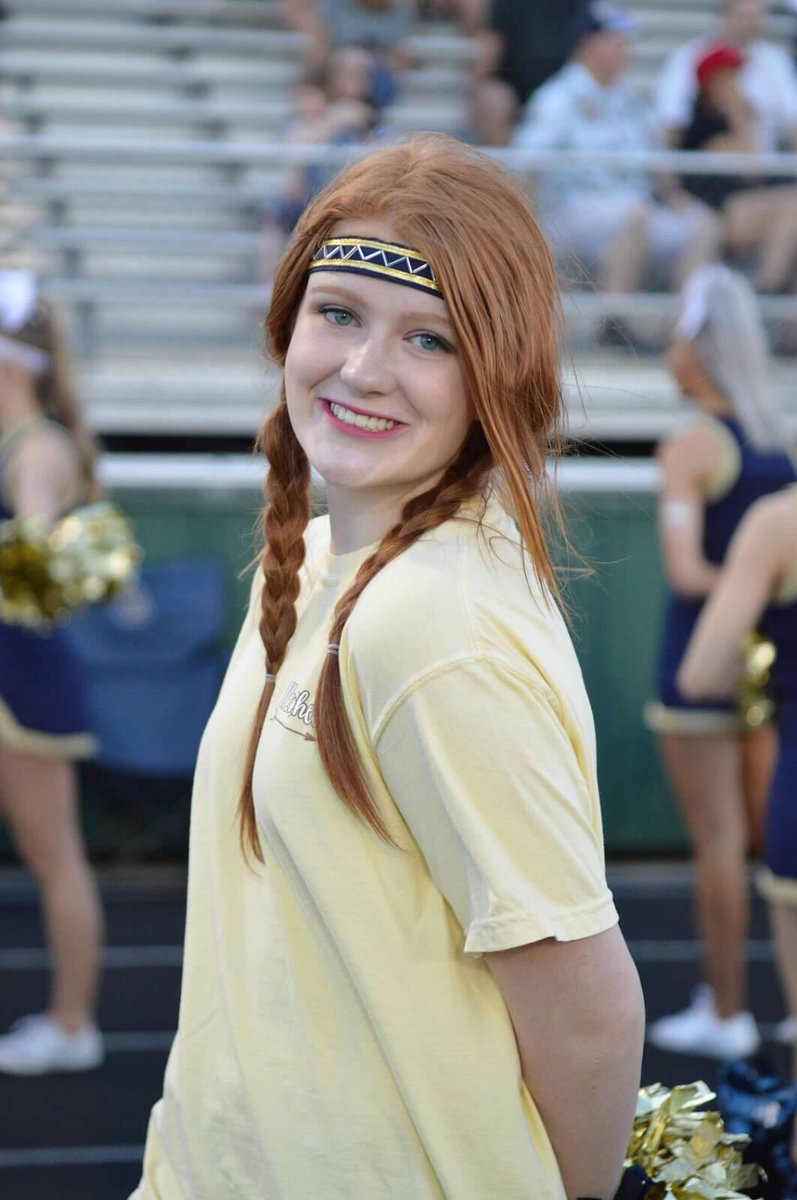 khscheerpics's tweet photo. Happy Birthday Bridget! https://t.co/No3He4UyMz