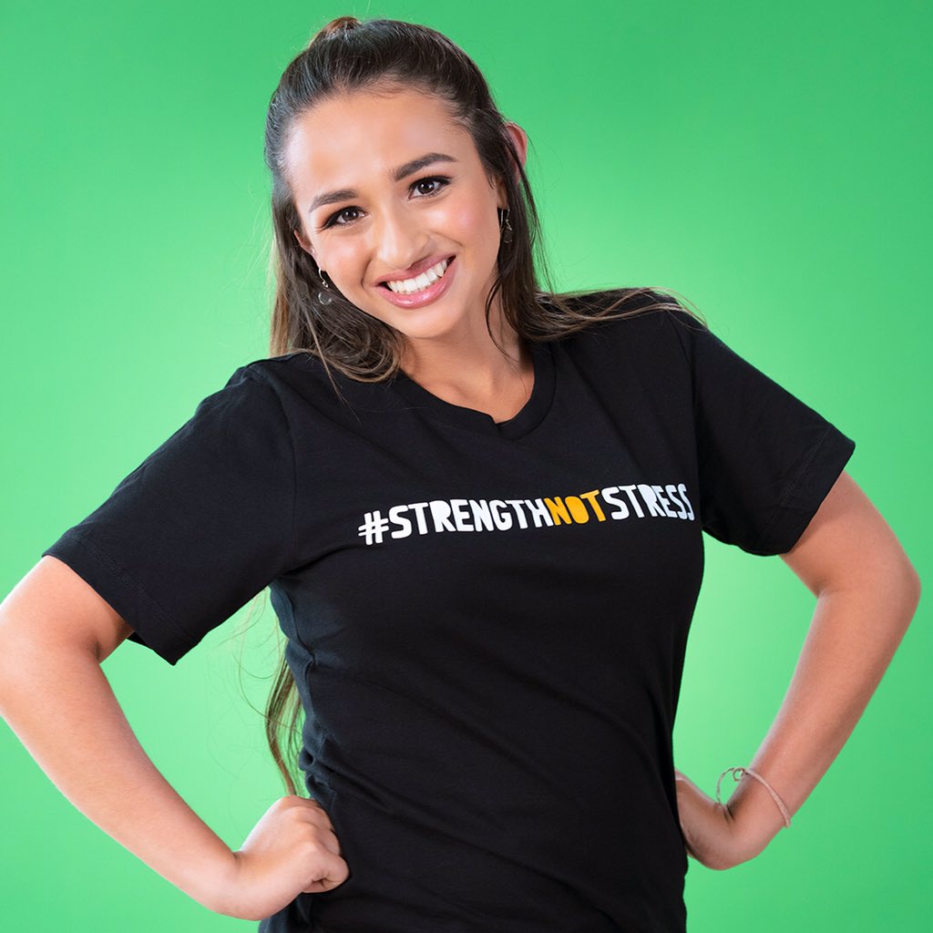 JazzJennings__'s tweet photo. You can make a difference & help @BGCA_Clubs earn up to $35,000 in @MeadFiveStar supplies—by posting what makes you strong with #JoinTeamJazz. Donation depends on which of 2 teams gets most votes. Limit 1 vote/handle/week. Ends 9/20. For rules: https://t.co/vNCqNyoD2z #FiveStarAd https://t.co/ckqI1T42aP