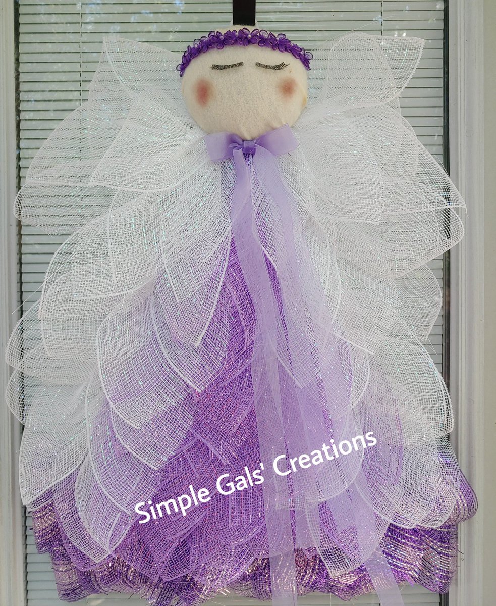 GalsSimple's tweet photo. My first #UITC Angel 
@CreekUnique https://t.co/hpUTppVRlz
