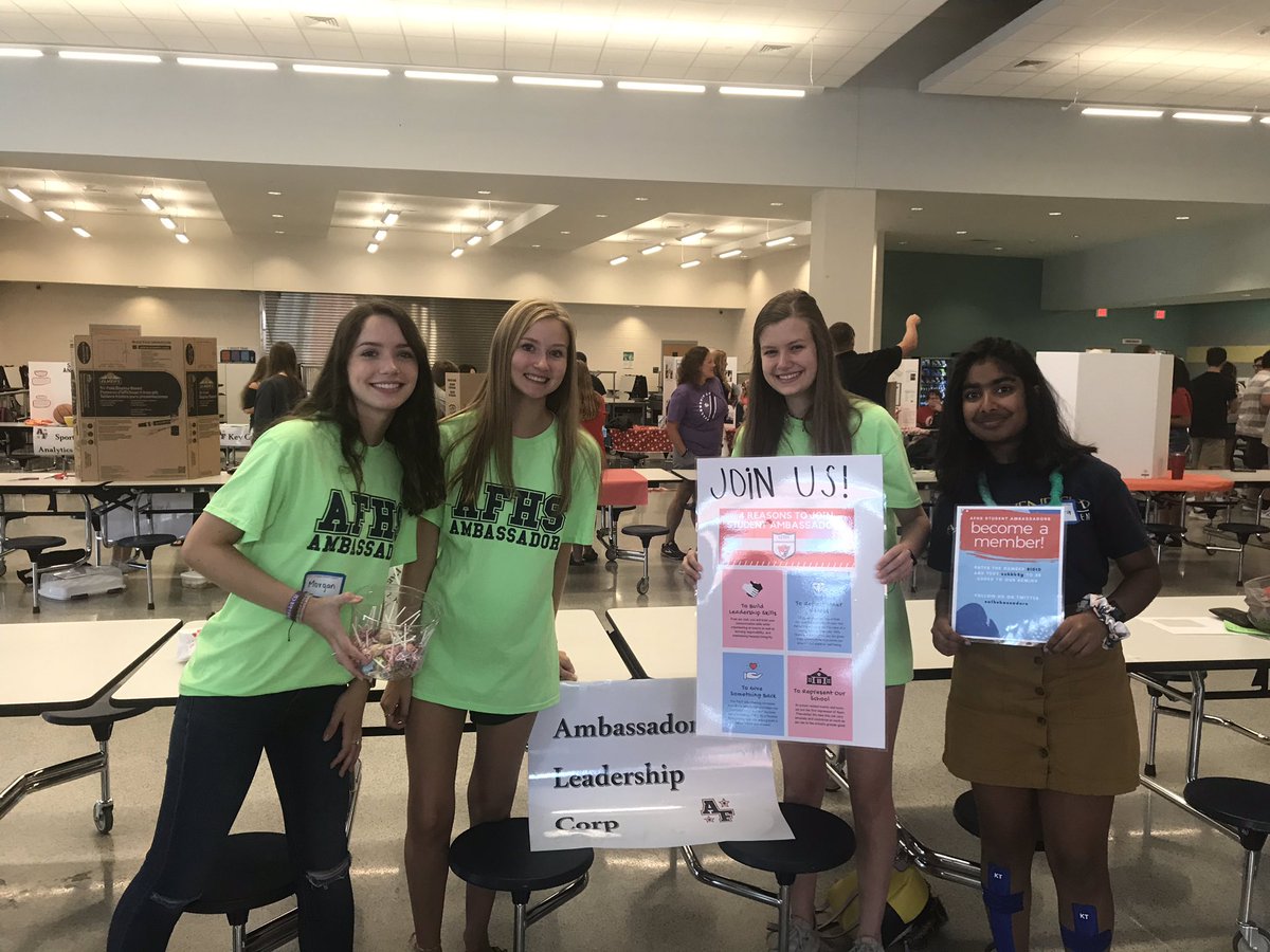 Student Ambassadors tweet media