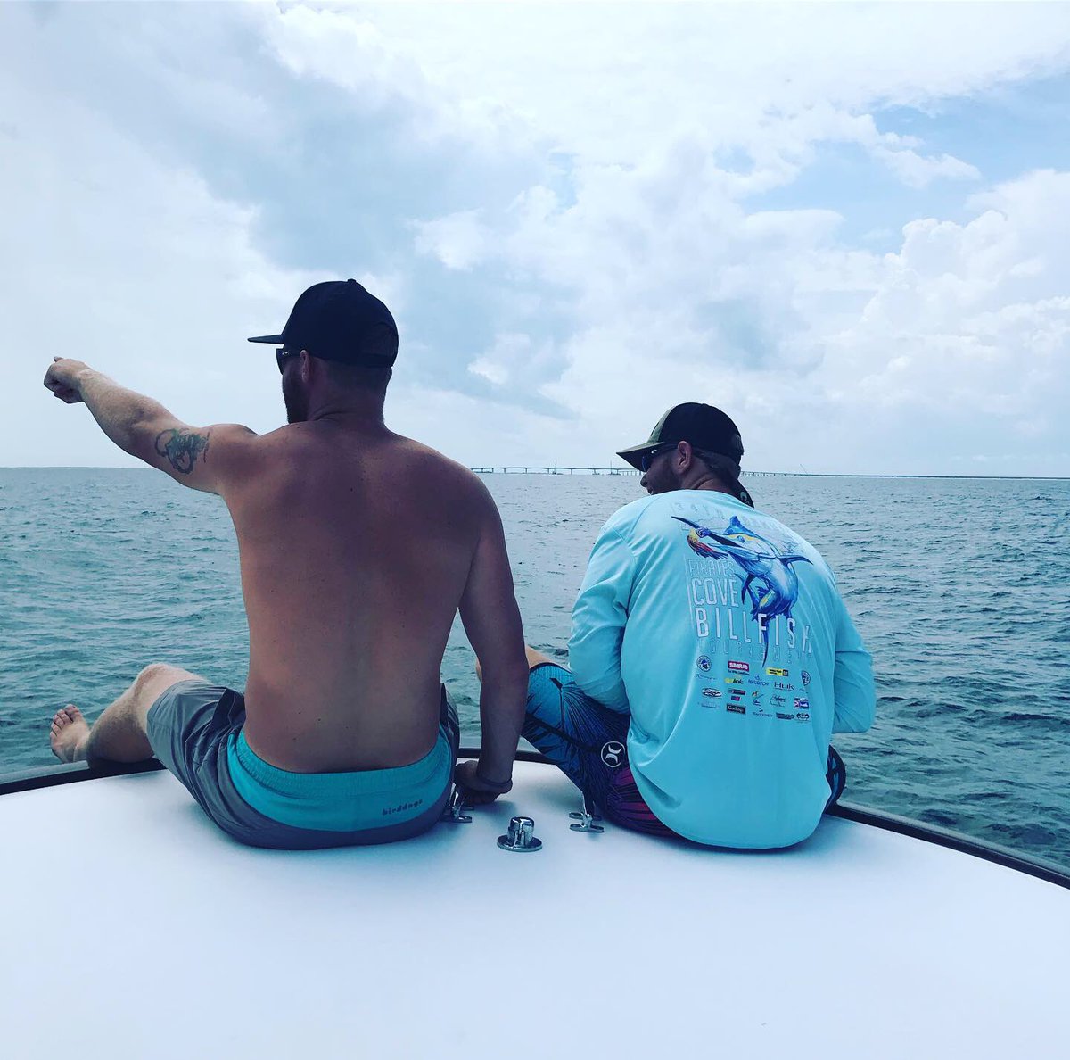 cameron_stan's tweet photo. Save a horse, ride a yacht https://t.co/DqrfADcTGv