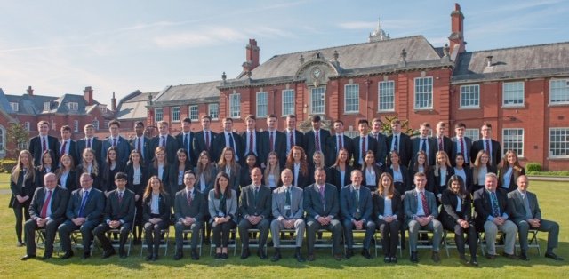 AKSSchool's tweet photo. Great to see our students hitting the headlines after today's success. Well done to all and best wishes for the future! #AcademicAmbition #WeAreAKS

https://t.co/10prNfLwE4 https://t.co/dv2ss9FwT8
