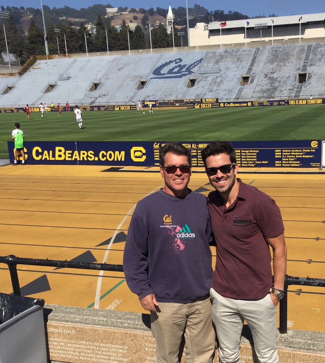 TSiPremier's tweet photo. @CalMSoc Best of luck to the @CalMSoc team for a great season from former CAL Men's Soccer Coach Mark Mallon.  Go Bears! https://t.co/ASG4hnCYR4